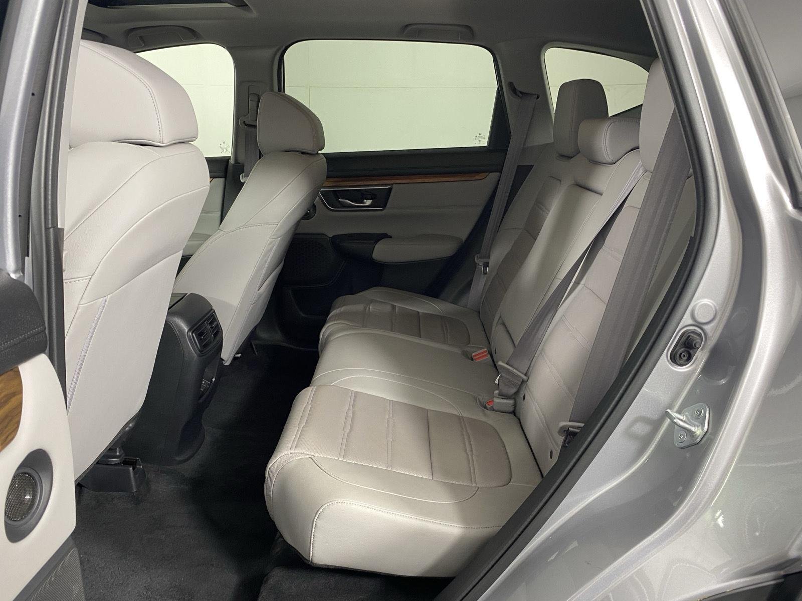 Used 2022 Lunar Silver Metallic Honda EX-L image 25