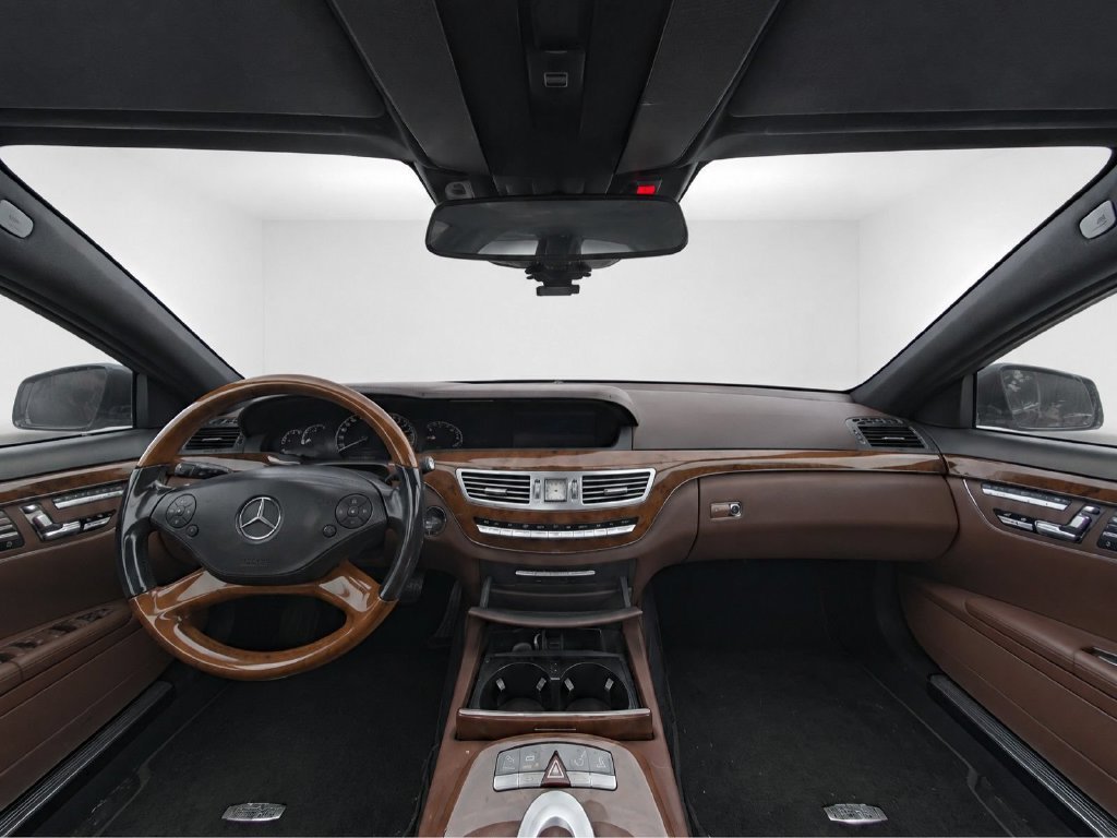 Used 2011 Brown Mercedes-Benz S 550 image 26