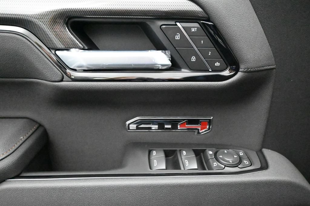 2026 GMC Sierra 1500 AT4 - Photo 10