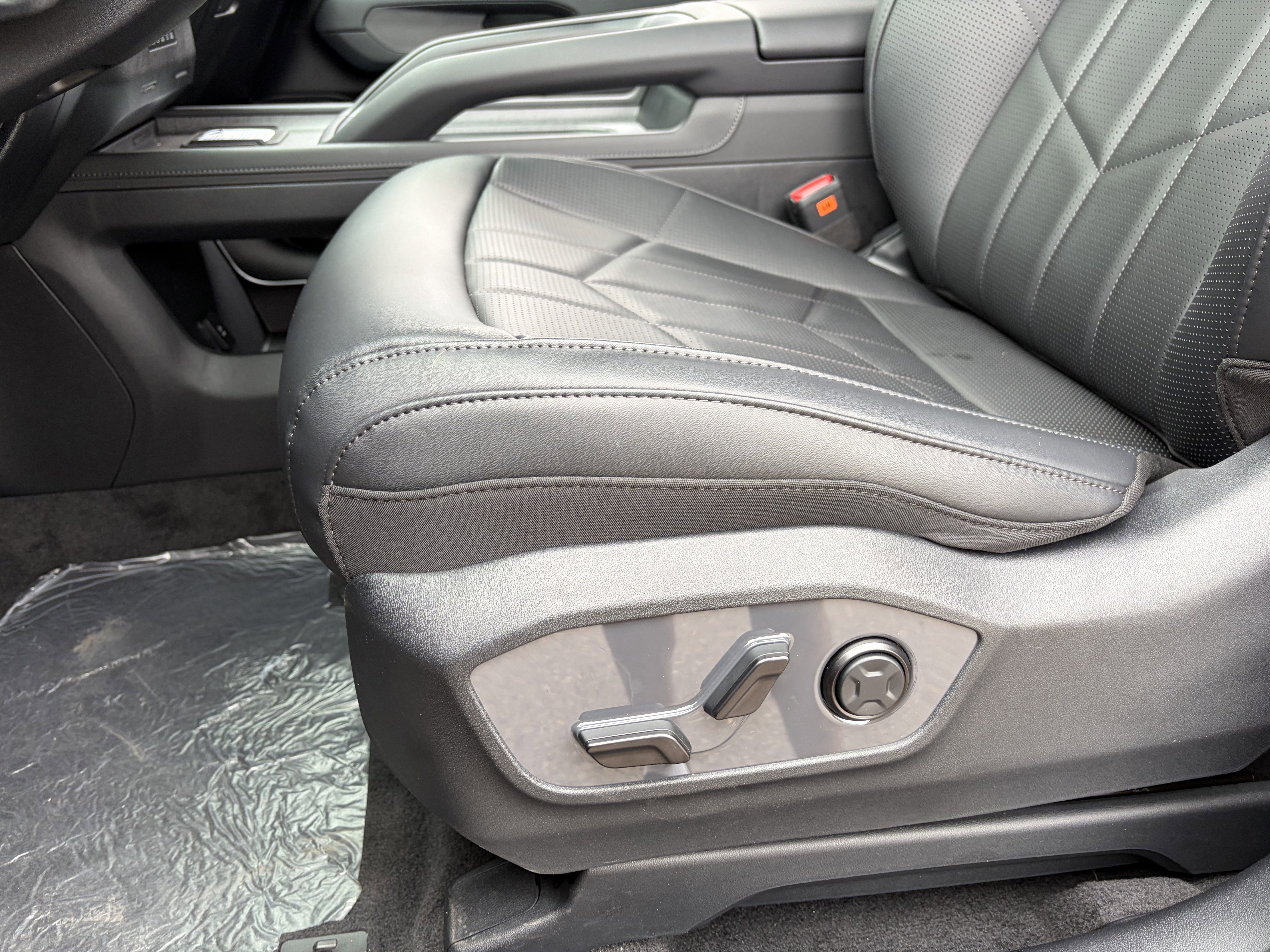 New 2027 Terrain Brown Kia X-Line EX image 19