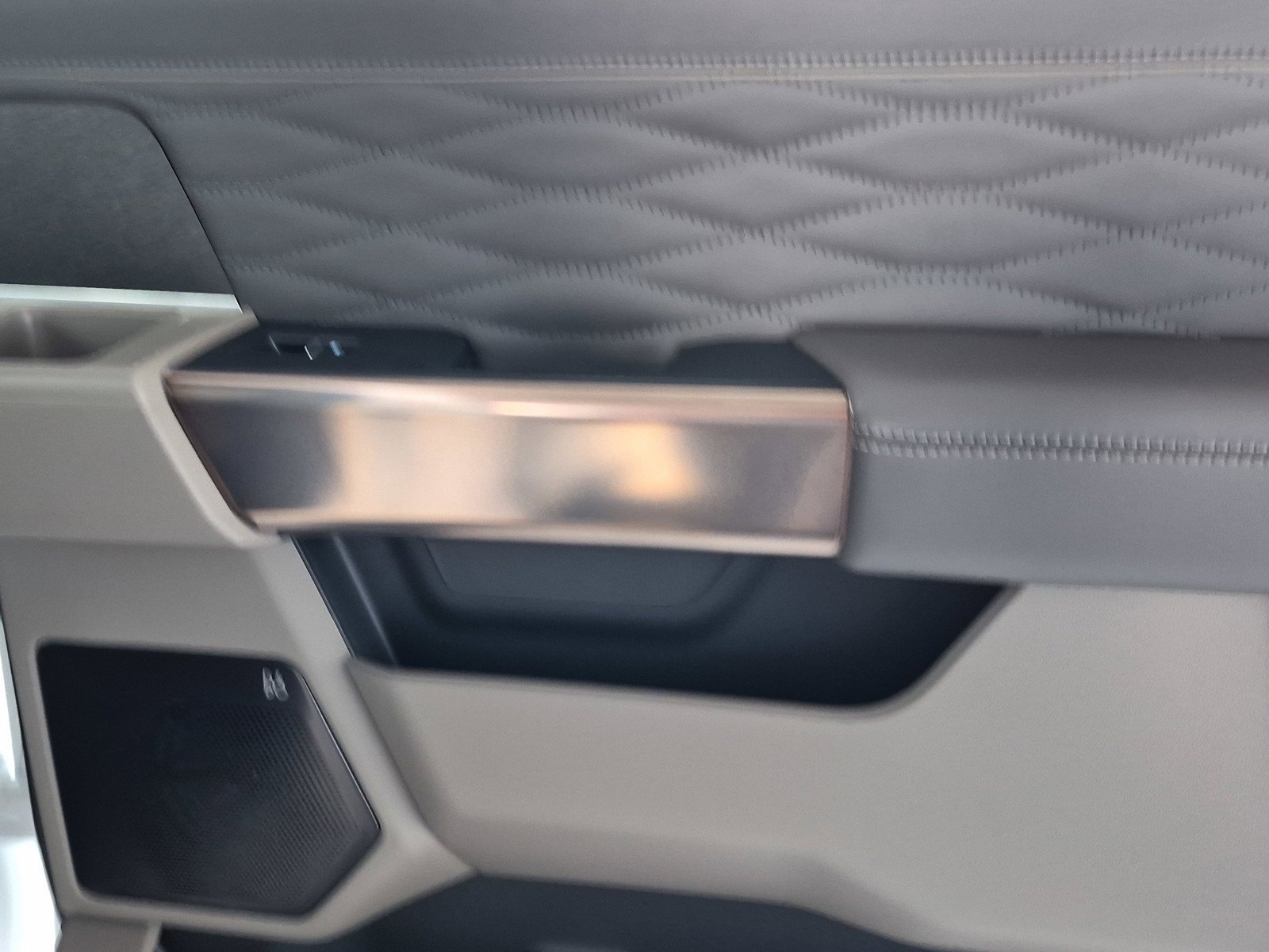 New 2026 Star White Metallic Tri-Coat Ford F-450® Platinum® image 8