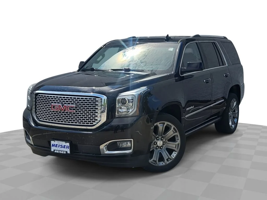 2016 GMC Yukon 4WD Denali's photo