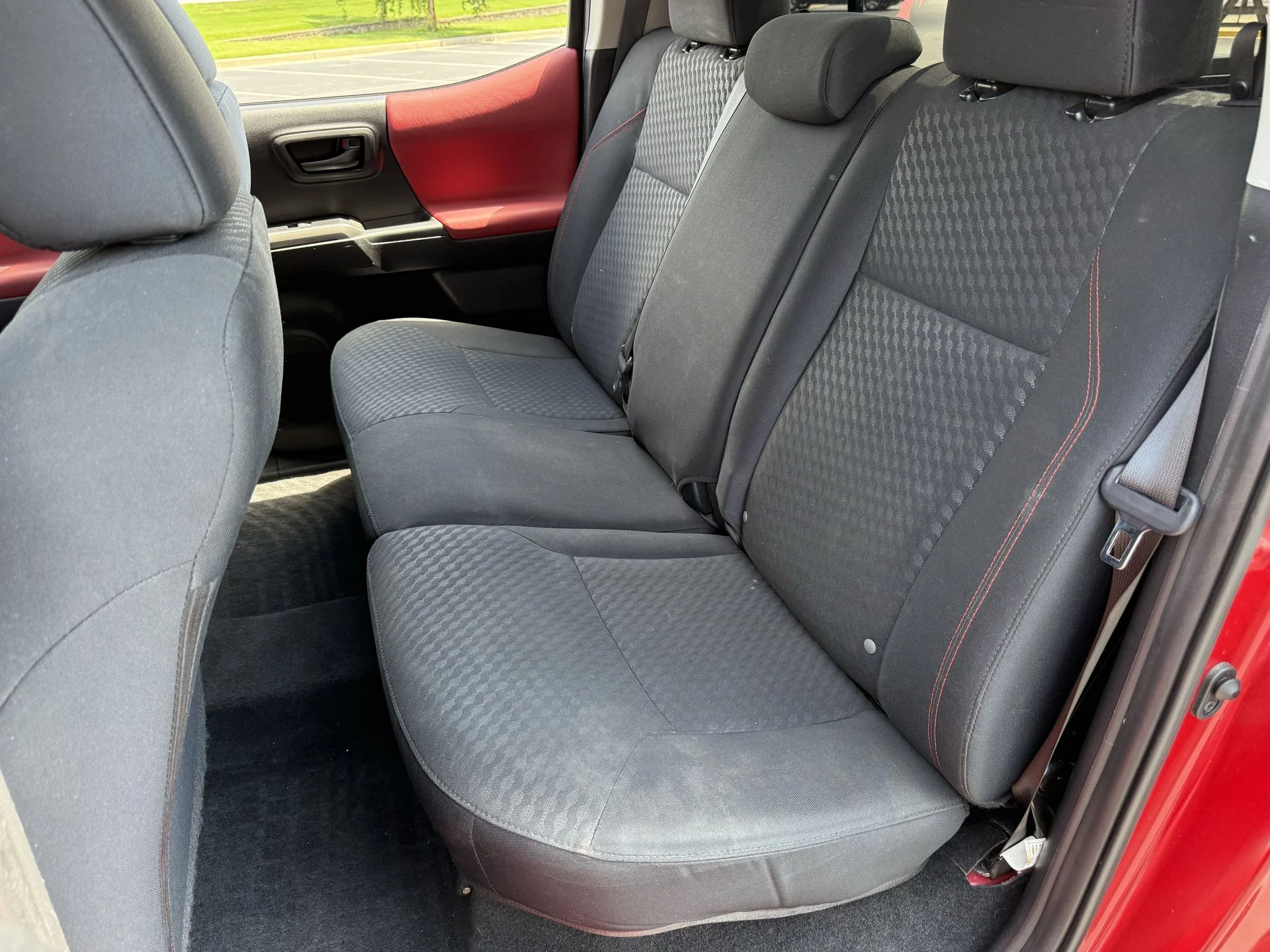 Used 2022 Barcelona Red Metallic Toyota SR5 image 11
