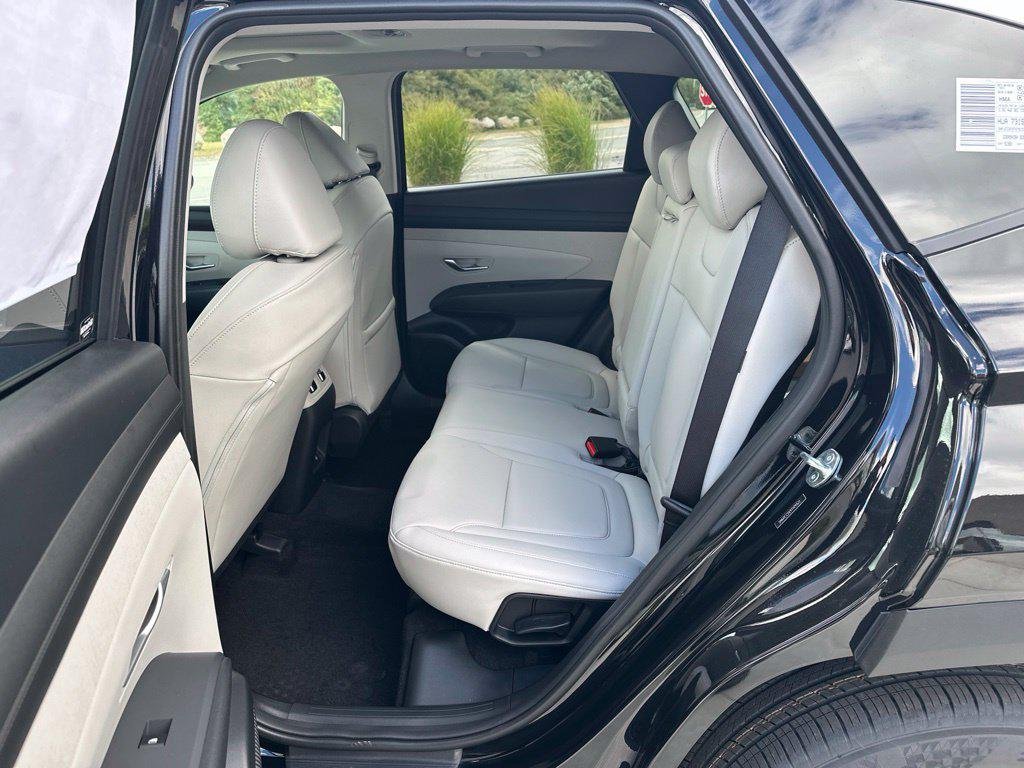 New 2026 Black Hyundai SEL Premium AWD image 19