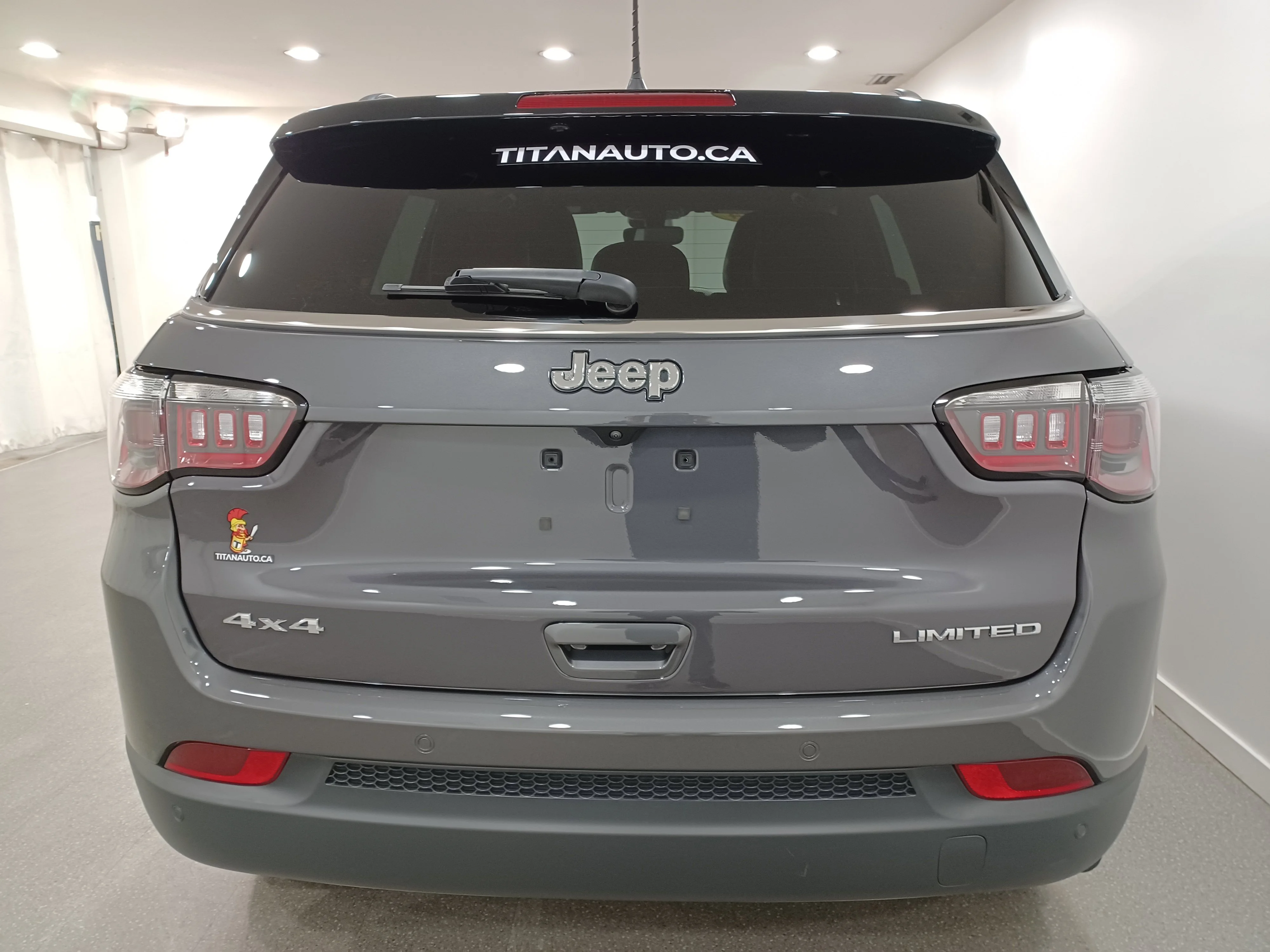 Certified Used 2024 Baltic Grey Metallic Jeep Limited 4x4*Remote Start | Htd Leather | Sunroof | Htd Wheel | Blind Spot Detection | Lane Keeping image 24