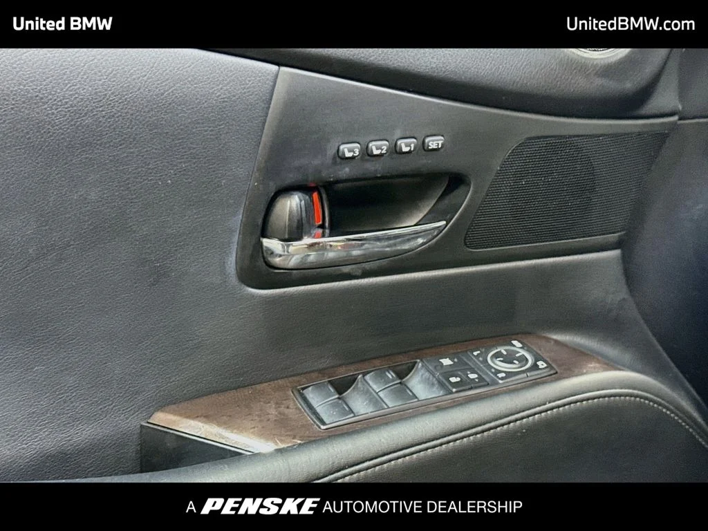 Used 2015 Mica Lexus 450h image 10