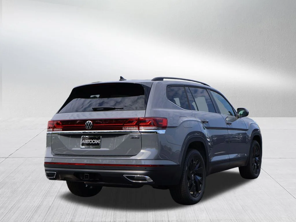 New 2026 Gray Volkswagen 2.0T SE w/Technology image 22