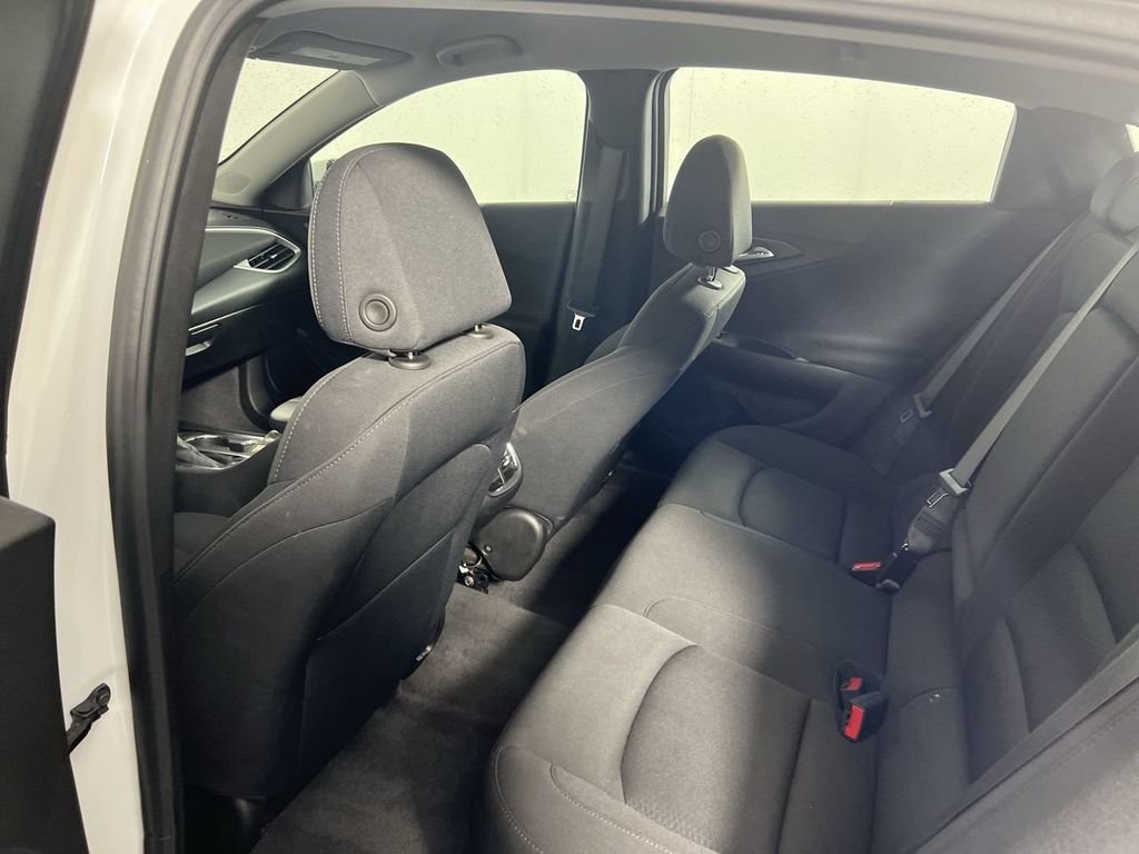 Used 2024 White Chevrolet LT image 19