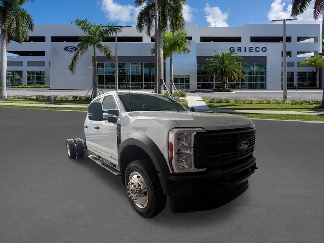 2027 Ford F-550SD XL