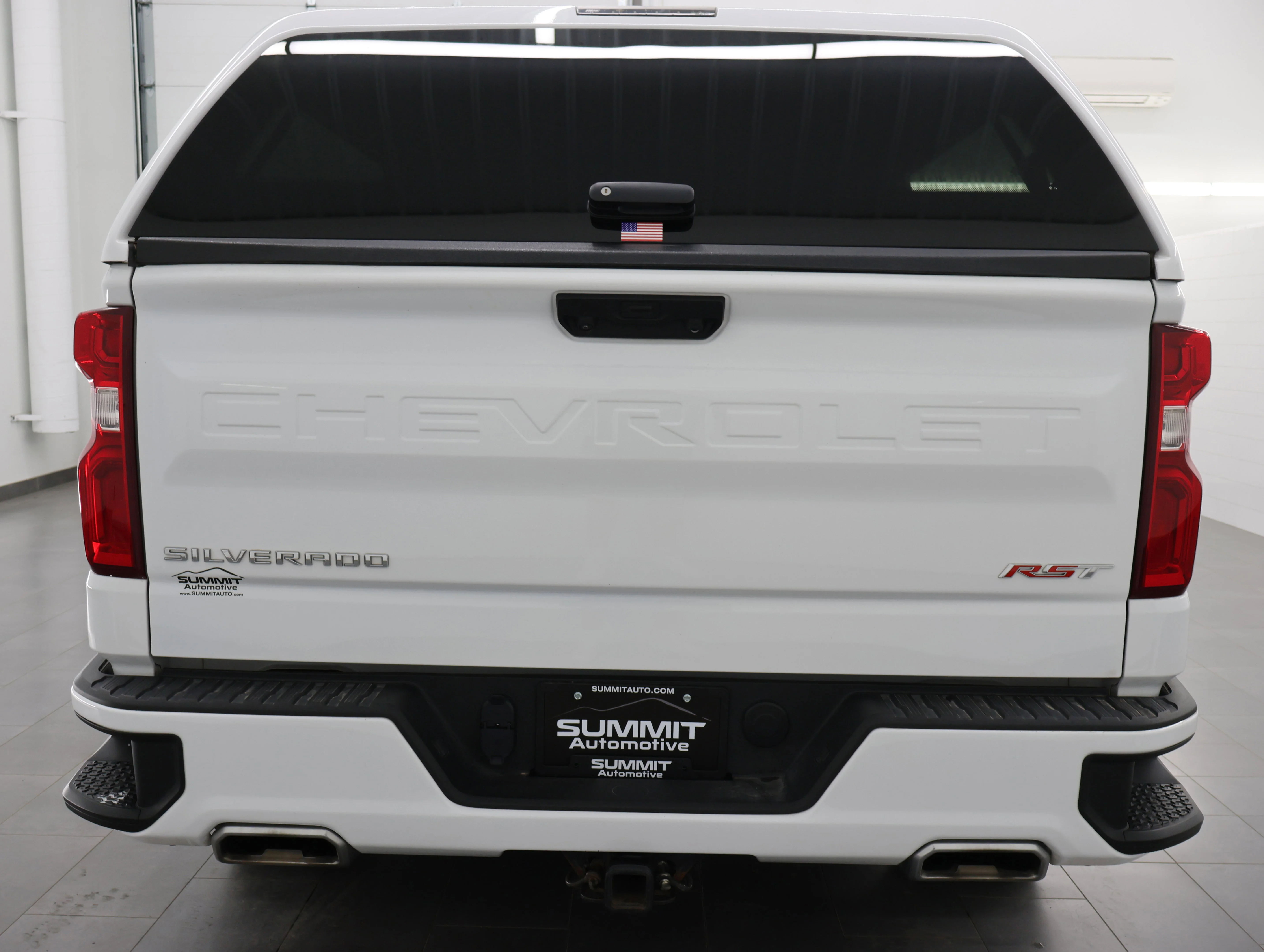 Used 2023 Summit White Chevrolet RST image 27