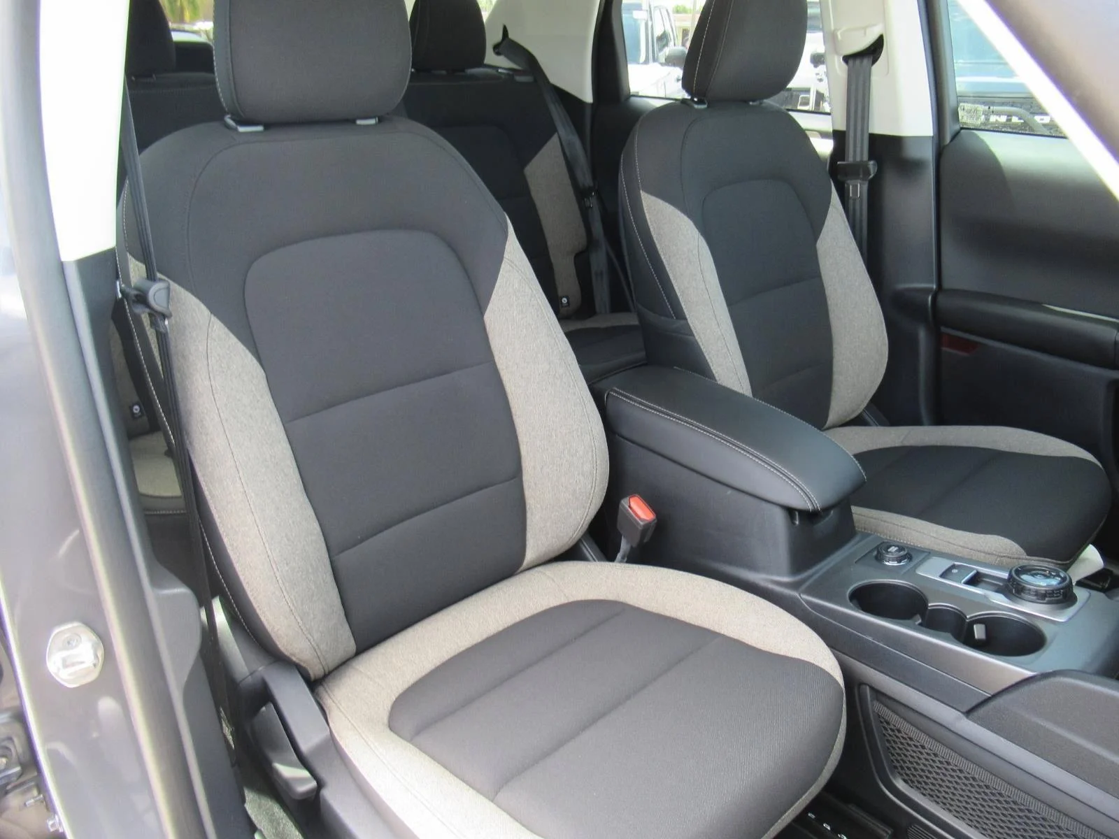 New 2026 Carbonized Gray Metallic Ford Big Bend® image 9
