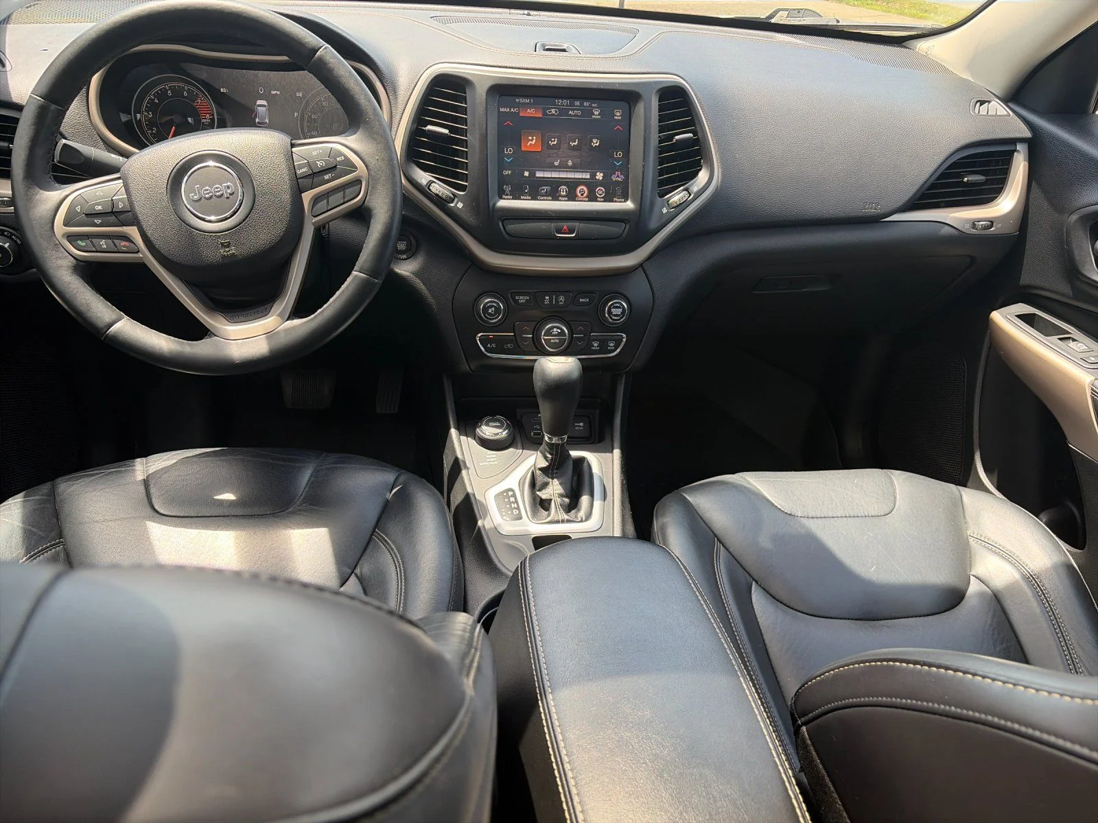 Used 2017 Billet Silver Metallic Jeep Limited image 13