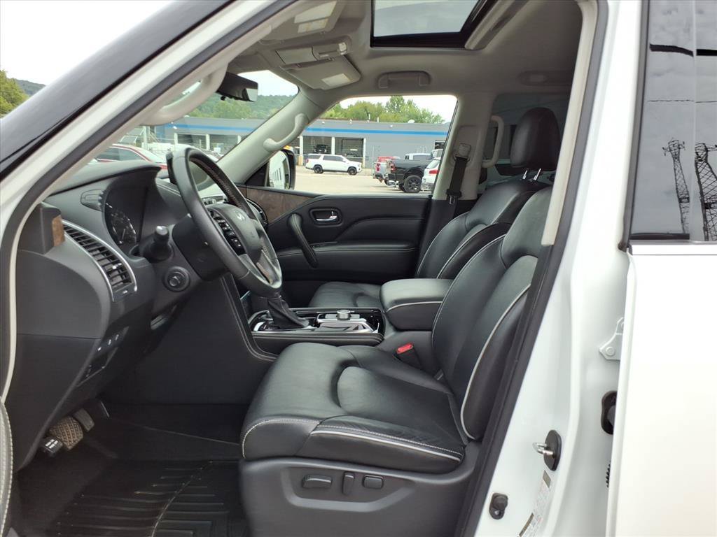 Used 2022 Moonstone White INFINITI PREMIUM SELECT image 11