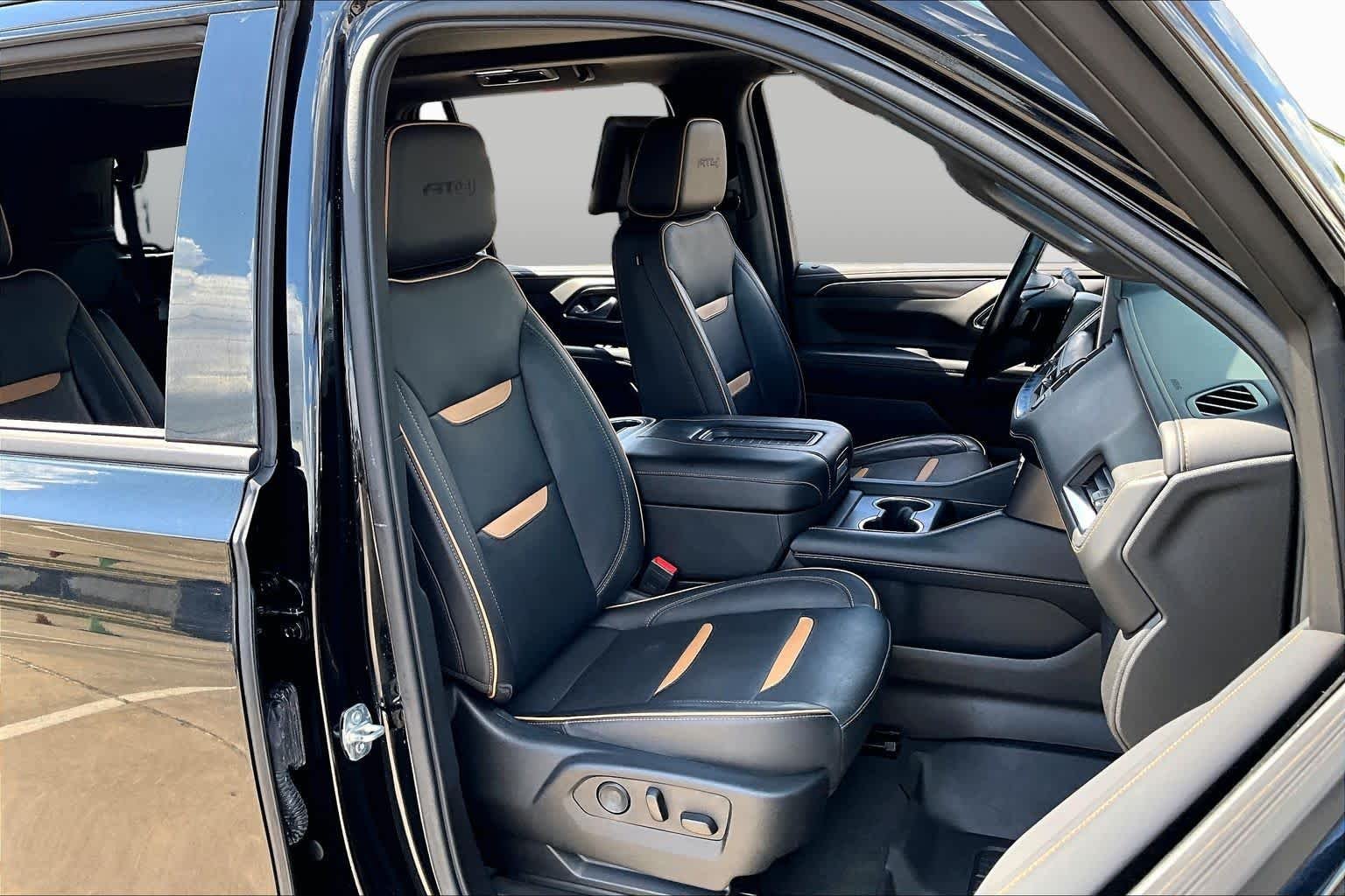 Used 2021 Onyx Black GMC AT4 image 9