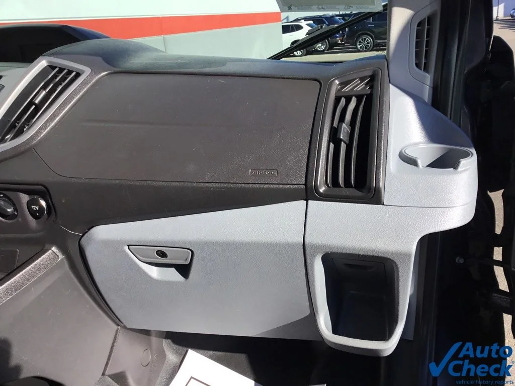 Used 2019 Gray Ford XL image 28