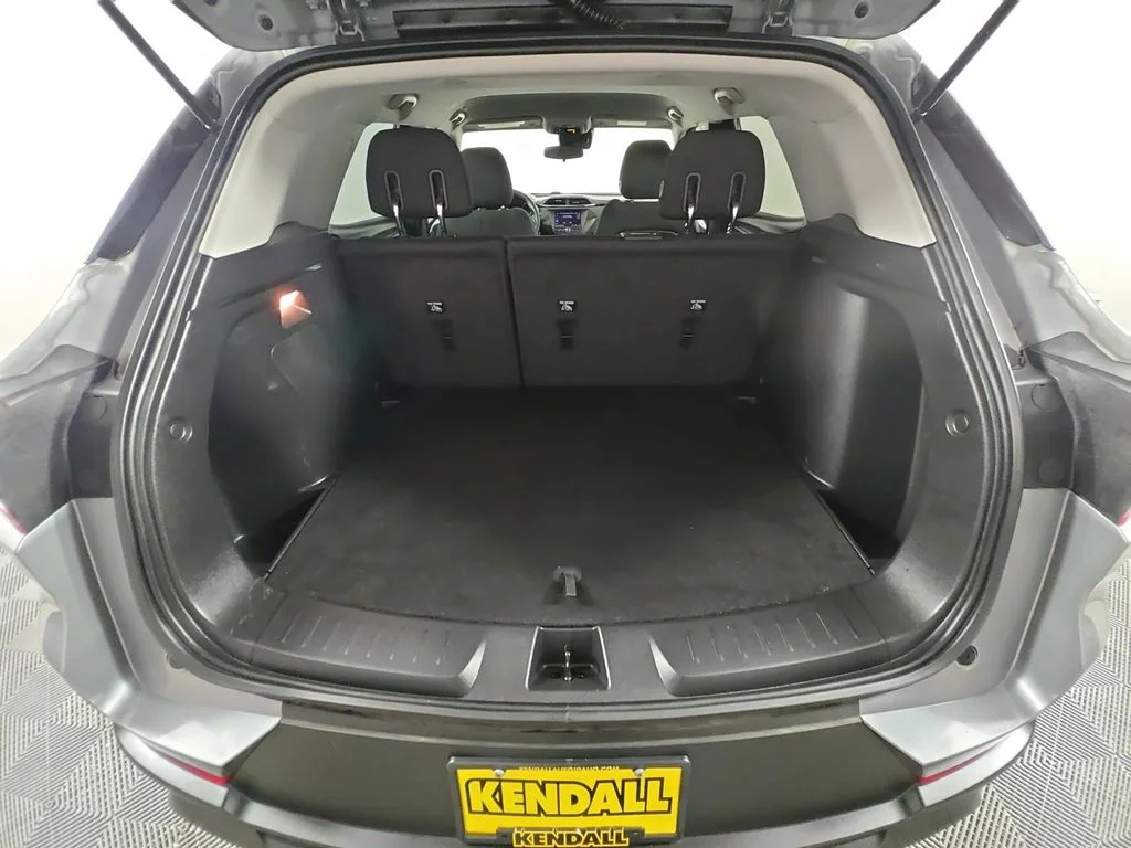 Used 2023 Gray Chevrolet LS image 16