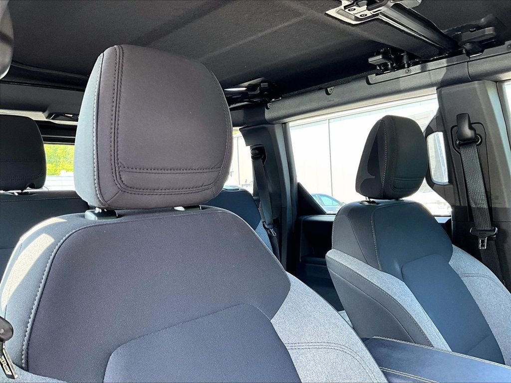 Used 2025 Black Ford Base image 25