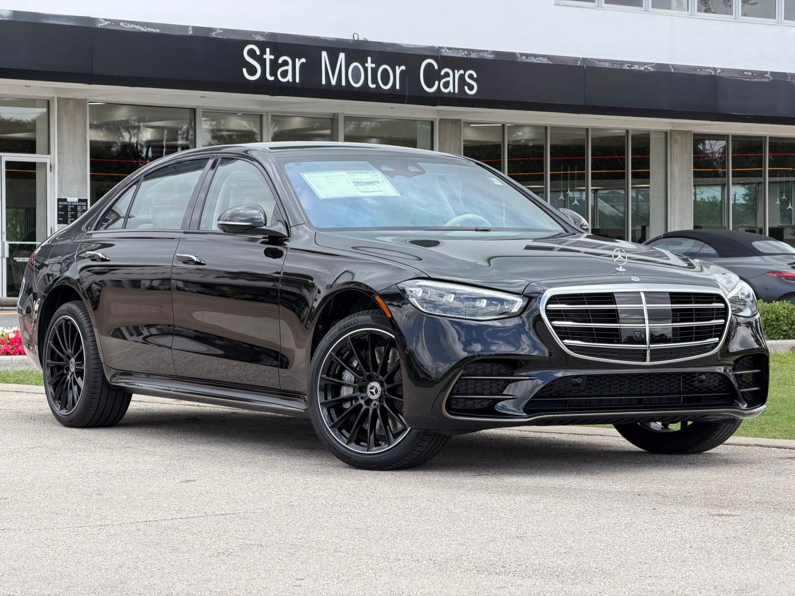 2026 Mercedes-Benz S-Class S 500 4MATIC's photo
