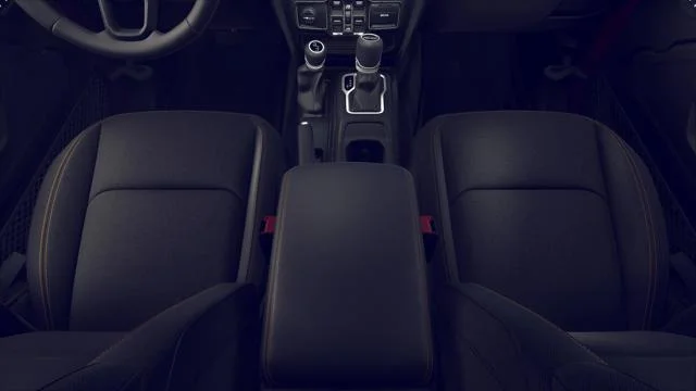 New 2026 Tuscadero Pearlcoat Jeep Sport S image 4