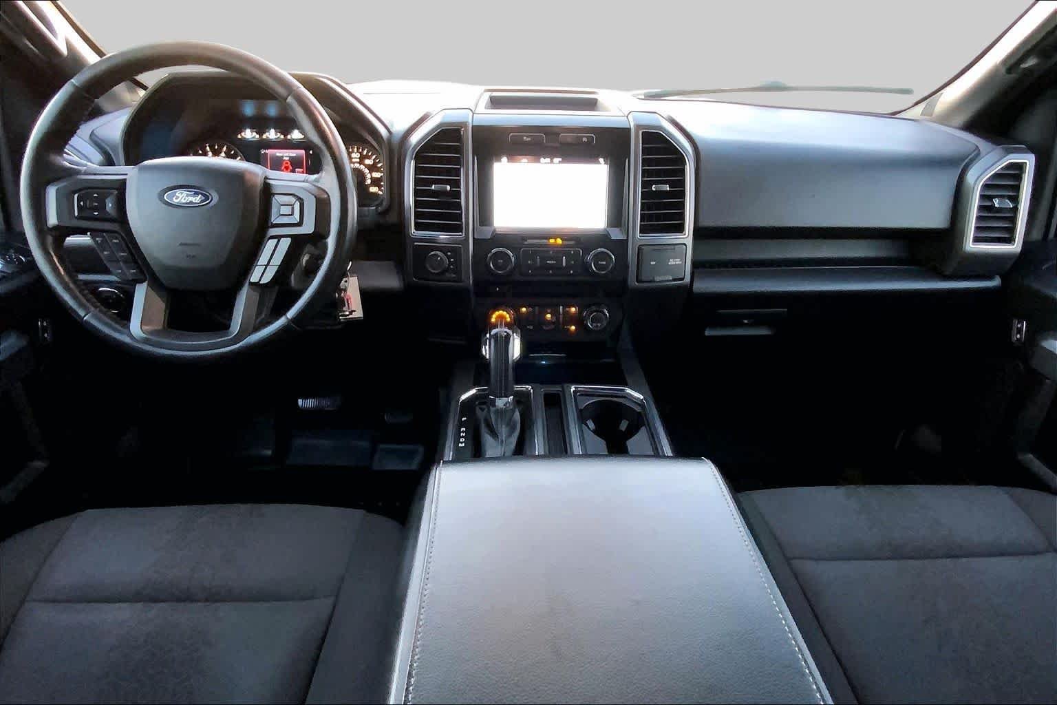 Used 2018 Shadow Black Ford XLT image 14