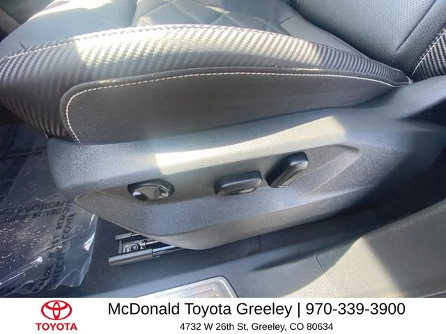 Used 2024 Gray Volkswagen 2.0T SE w/Technology image 12