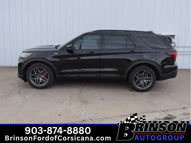 New 2026 Agate Black Metallic Ford ST-Line image 24