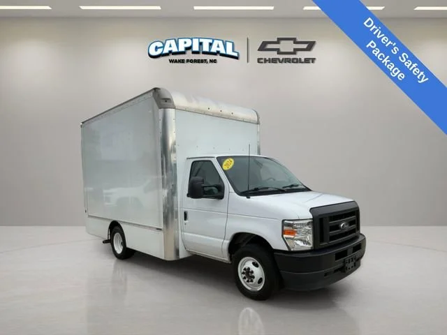 Used 2024 White Ford BASE image 7