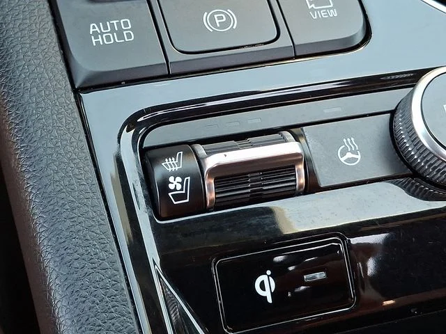 Used 2023 Blue Kia GT image 25