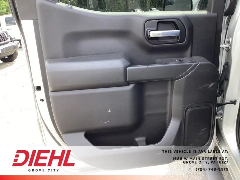 Used 2021 Silver Chevrolet Custom image 15