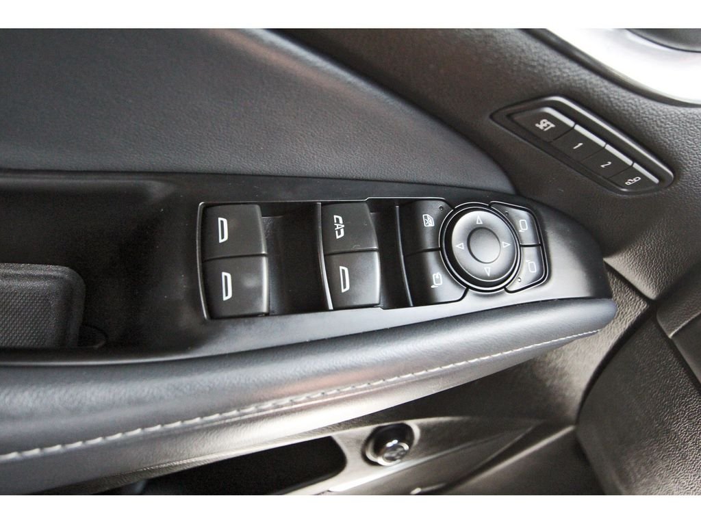 Used 2024 White Buick Premium Group image 18