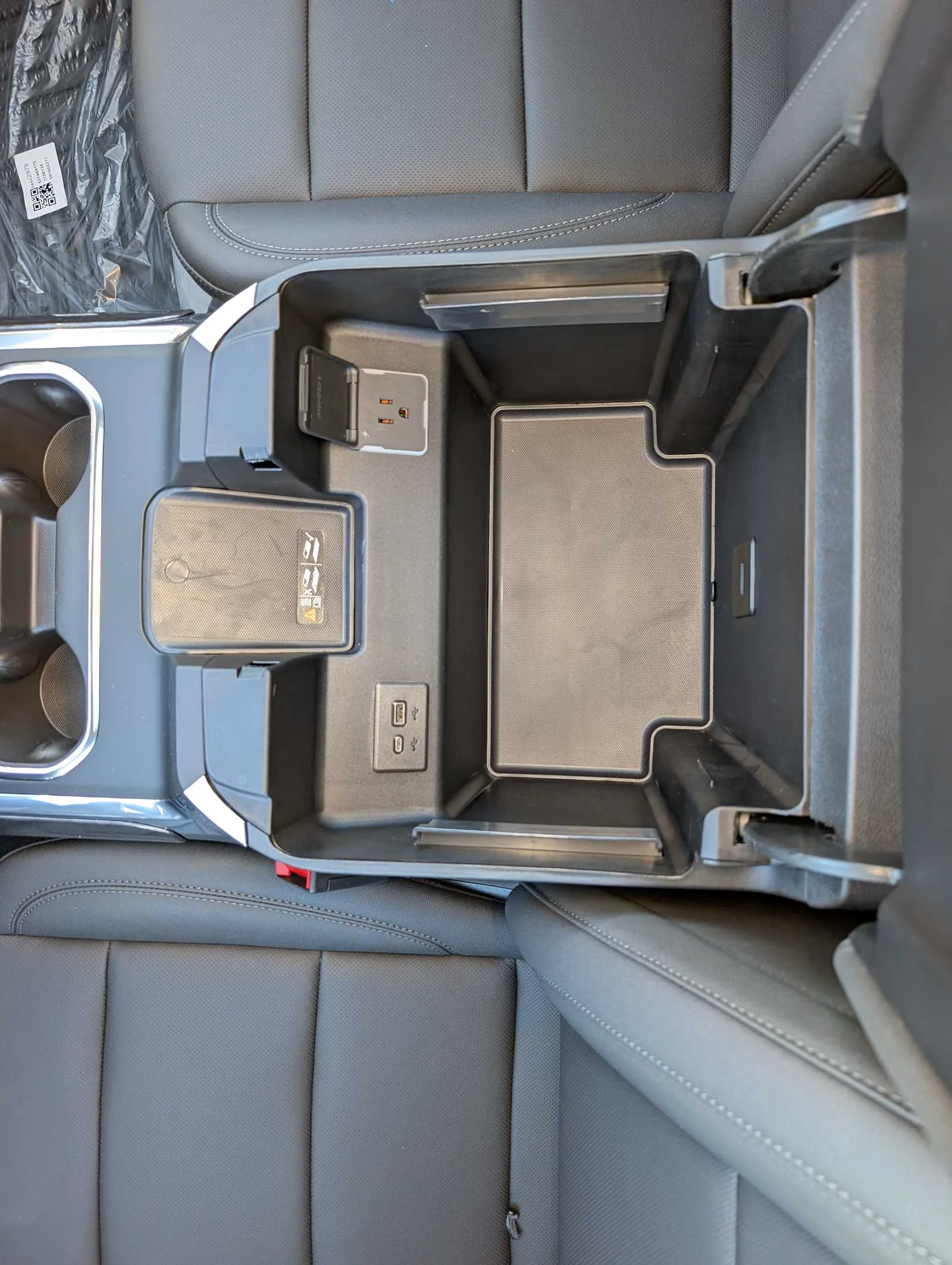 New 2026 Summit White Chevrolet LTZ image 17