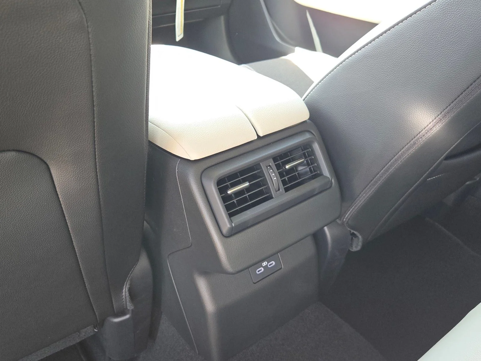 New 2026 Jet Black Mica Mazda 2.5 S Preferred AWD image 10