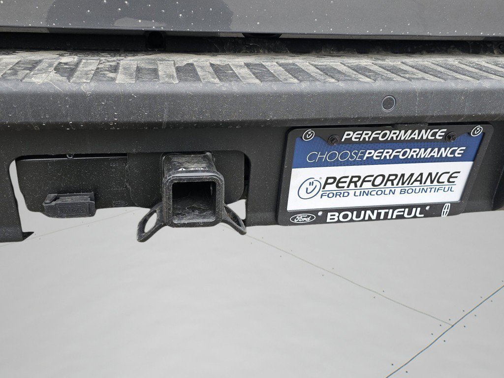 New 2026 Carbonized Gray Metallic Ford XLT image 25