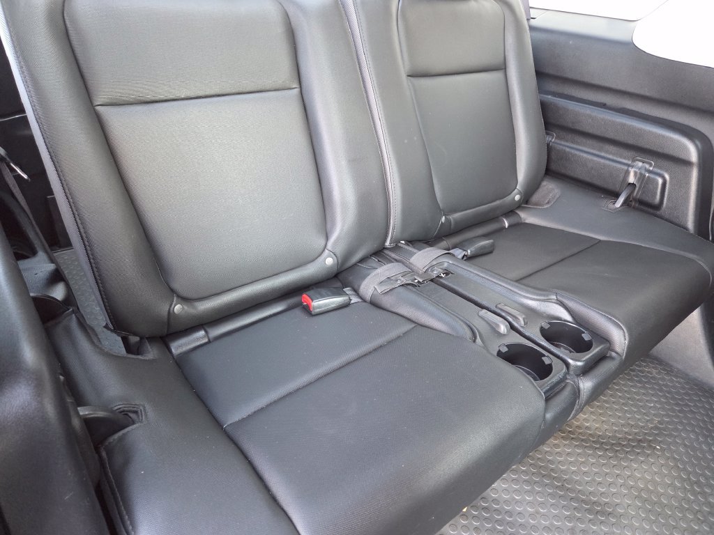 Used 2004  Honda LX image 18