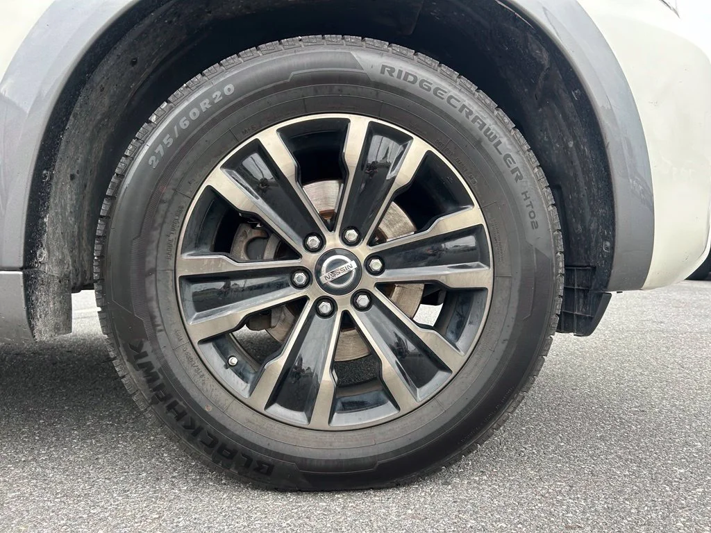 Certified Used 2017 White Nissan Platinum image 32