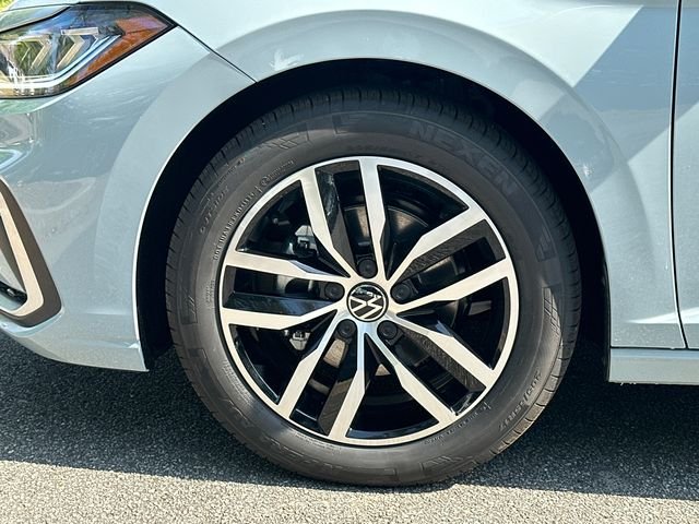 New 2026 Gray Volkswagen 1.5T SE image 27