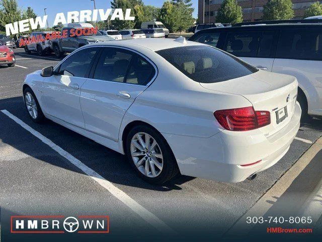 Used 2016 Alpine White BMW 535i xDrive image 3