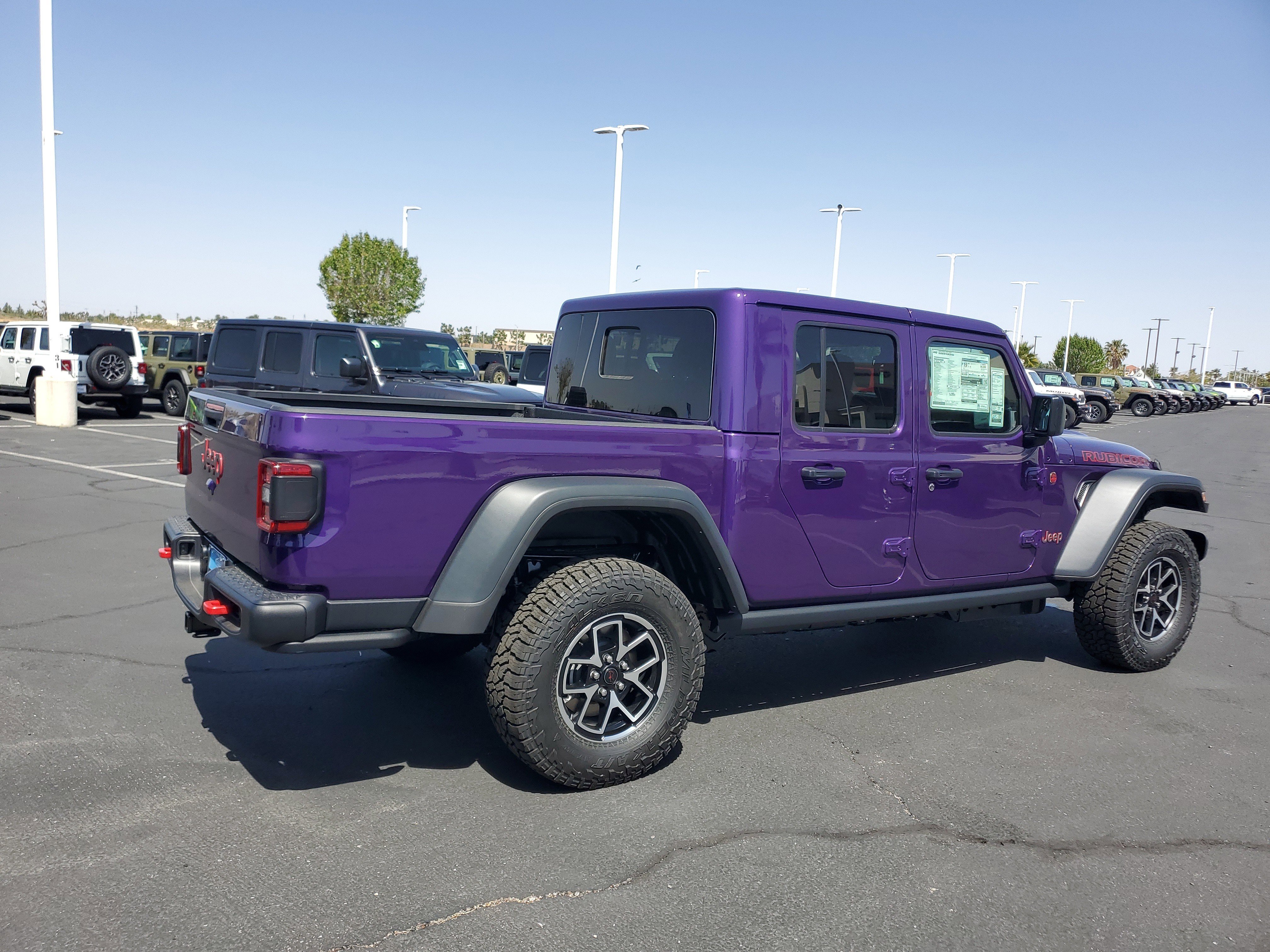 New 2026 Reign Jeep Rubicon image 3