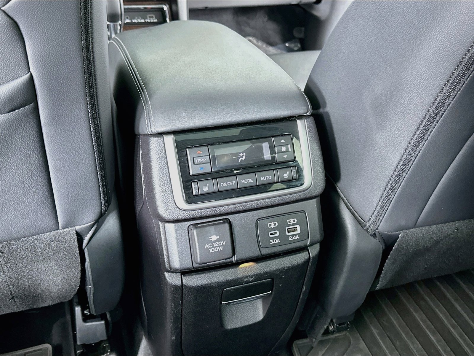 2023 Subaru Ascent Touring - Photo 34