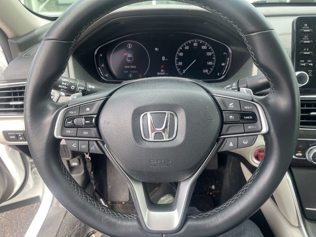 Used 2022  Honda Touring 2.0T image 25