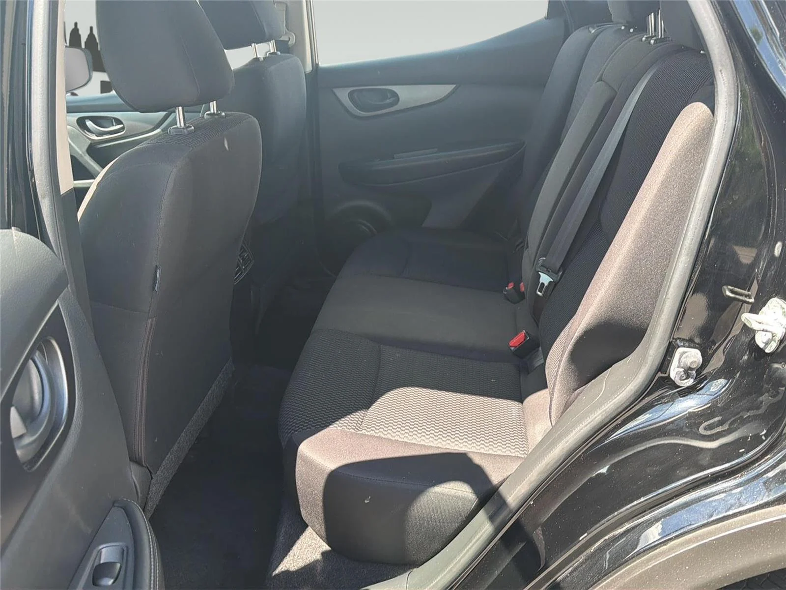 2018 Nissan Rogue Sport S - Photo 22