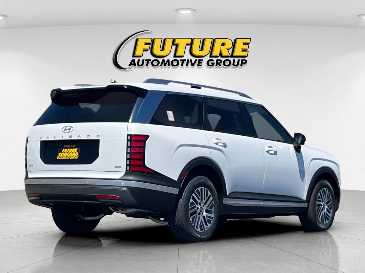New 2026 White Hyundai SEL Premium 7P image 3