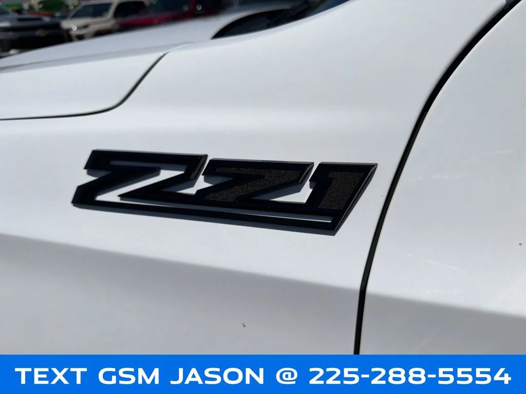 Used 2022 Summit White Chevrolet Z71 image 39
