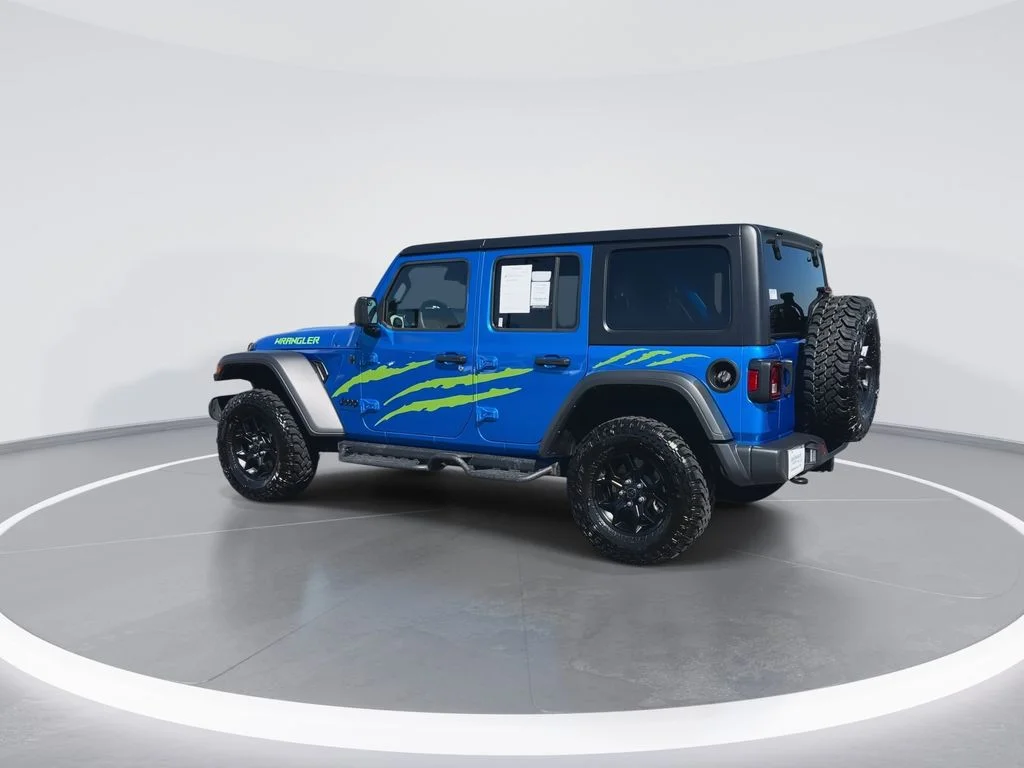 Used 2025 Blue Jeep Willys image 6