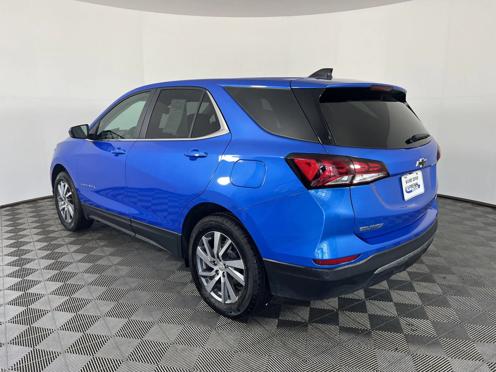 Used 2024 Riptide Blue Metallic Chevrolet LT image 25