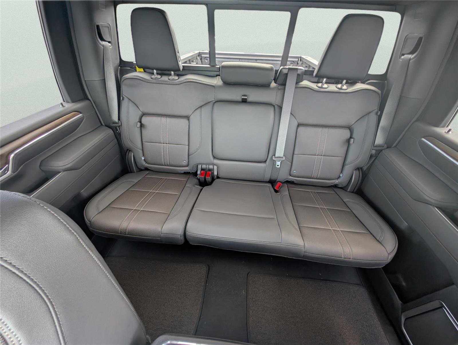 2026 Chevrolet Silverado 2500 HD High Country - Photo 20