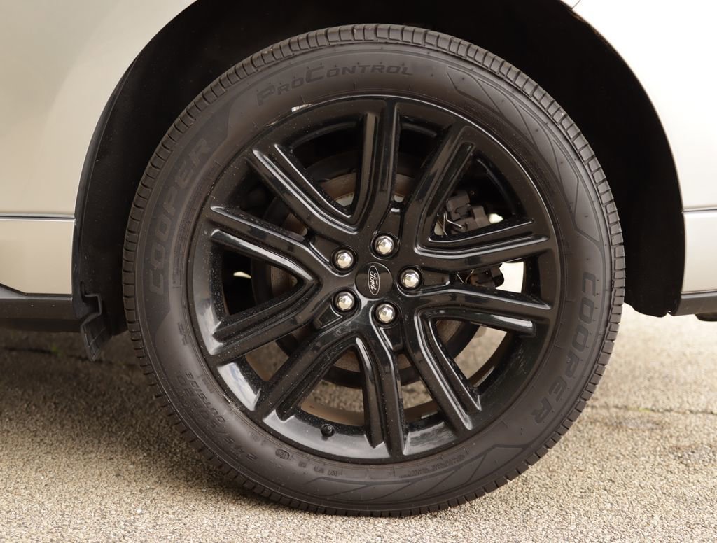 Used 2022 Silver Ford ST-Line image 34