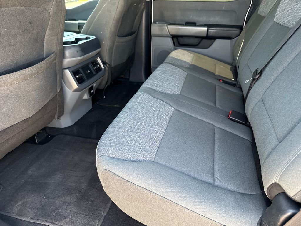 Used 2025 White Ford XLT image 15