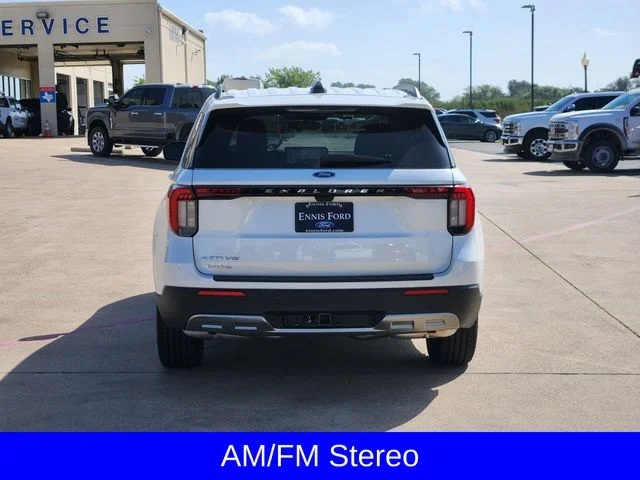 New 2026 Star White Metallic Tri-Coat Ford Active image 6