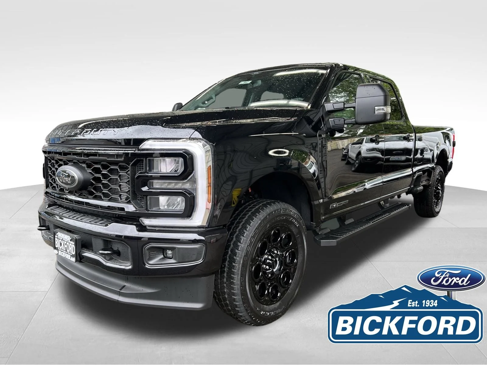 2026 Ford F-350 XLT 4x4 Crew Cab 8' Box SRW's photo